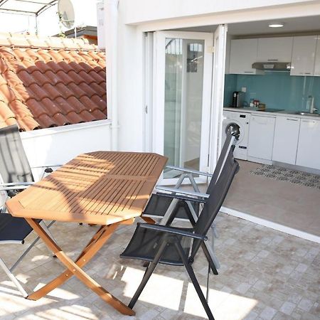 Holiday Home Yan With Bay View Vodice Esterno foto