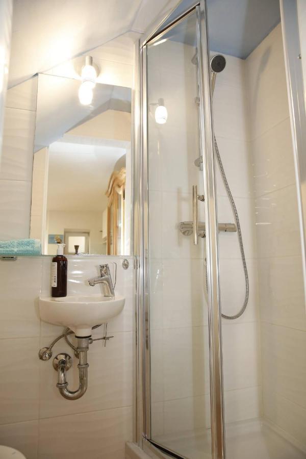Holiday Home Yan With Bay View Vodice Esterno foto