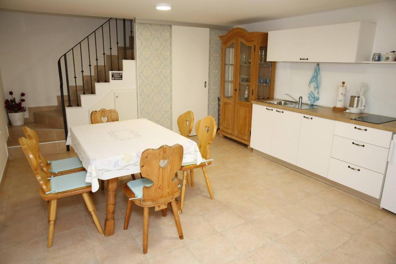 Holiday Home Yan With Bay View Vodice Esterno foto