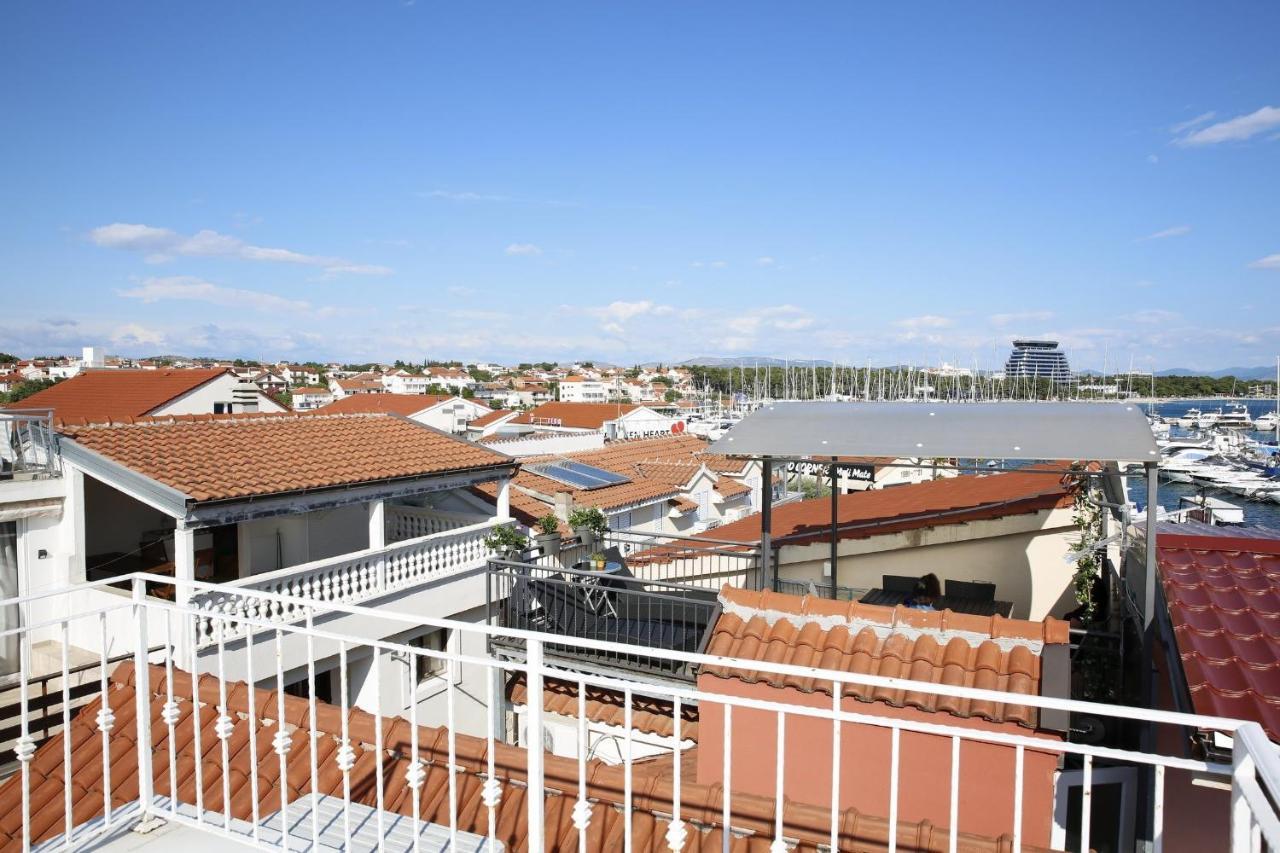 Holiday Home Yan With Bay View Vodice Esterno foto
