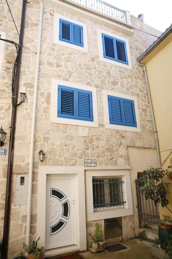 Holiday Home Yan With Bay View Vodice Esterno foto